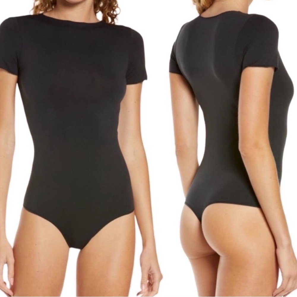 SKIMS essentials Short Sleeve Bodysuit
